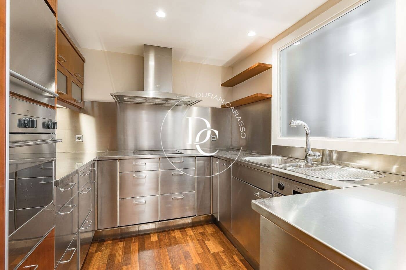 4 slaapkamer Penthouse te koop in Barcelona stad - € 1.525.000 (Ref: 10091388)