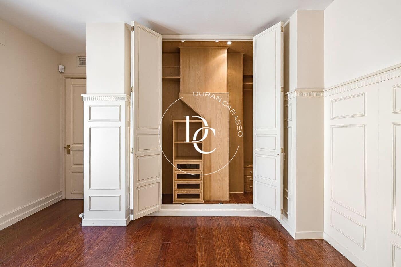 4 slaapkamer Penthouse te koop in Barcelona stad - € 1.525.000 (Ref: 10091388)
