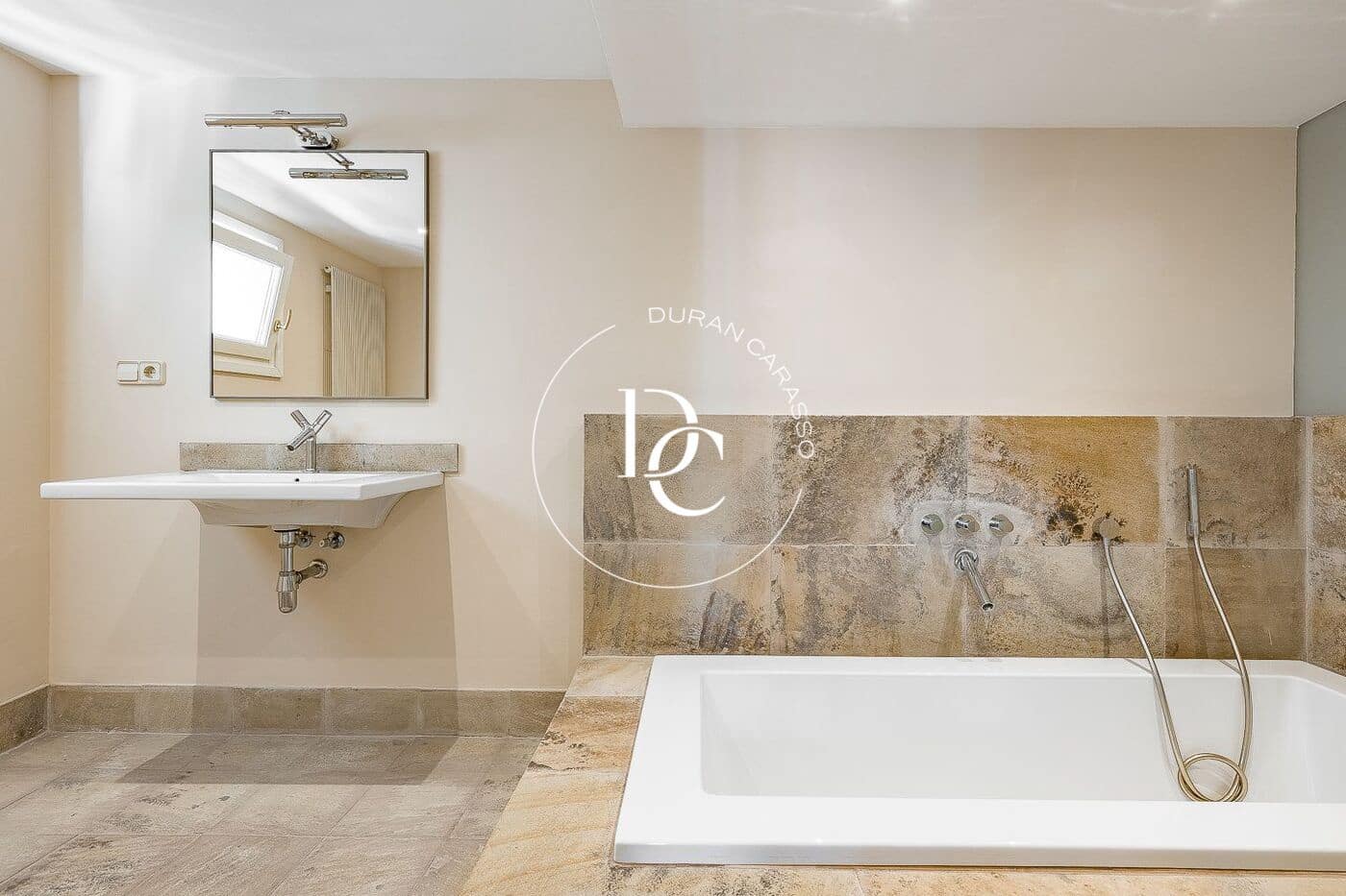 4 slaapkamer Penthouse te koop in Barcelona stad - € 1.525.000 (Ref: 10091388)