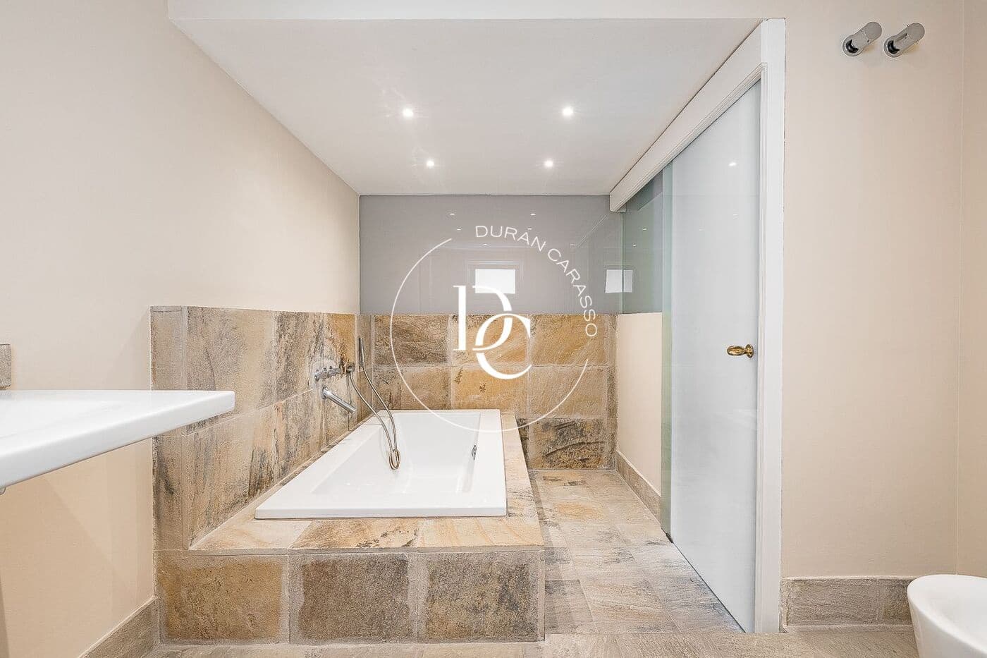 4 slaapkamer Penthouse te koop in Barcelona stad - € 1.525.000 (Ref: 10091388)