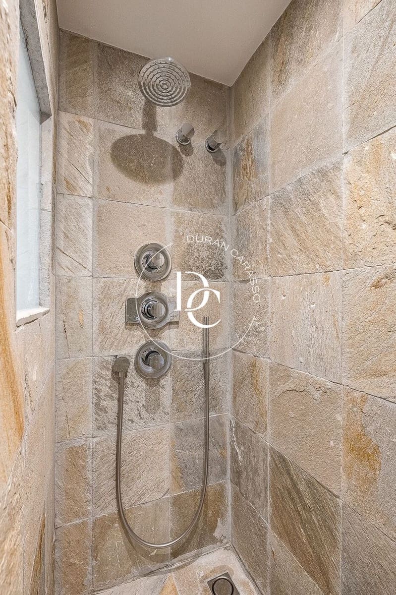 4 slaapkamer Penthouse te koop in Barcelona stad - € 1.525.000 (Ref: 10091388)