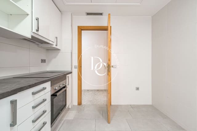 3 quarto Apartamento para venda em Sitges com piscina - 500 000 € (Ref: 10109644)