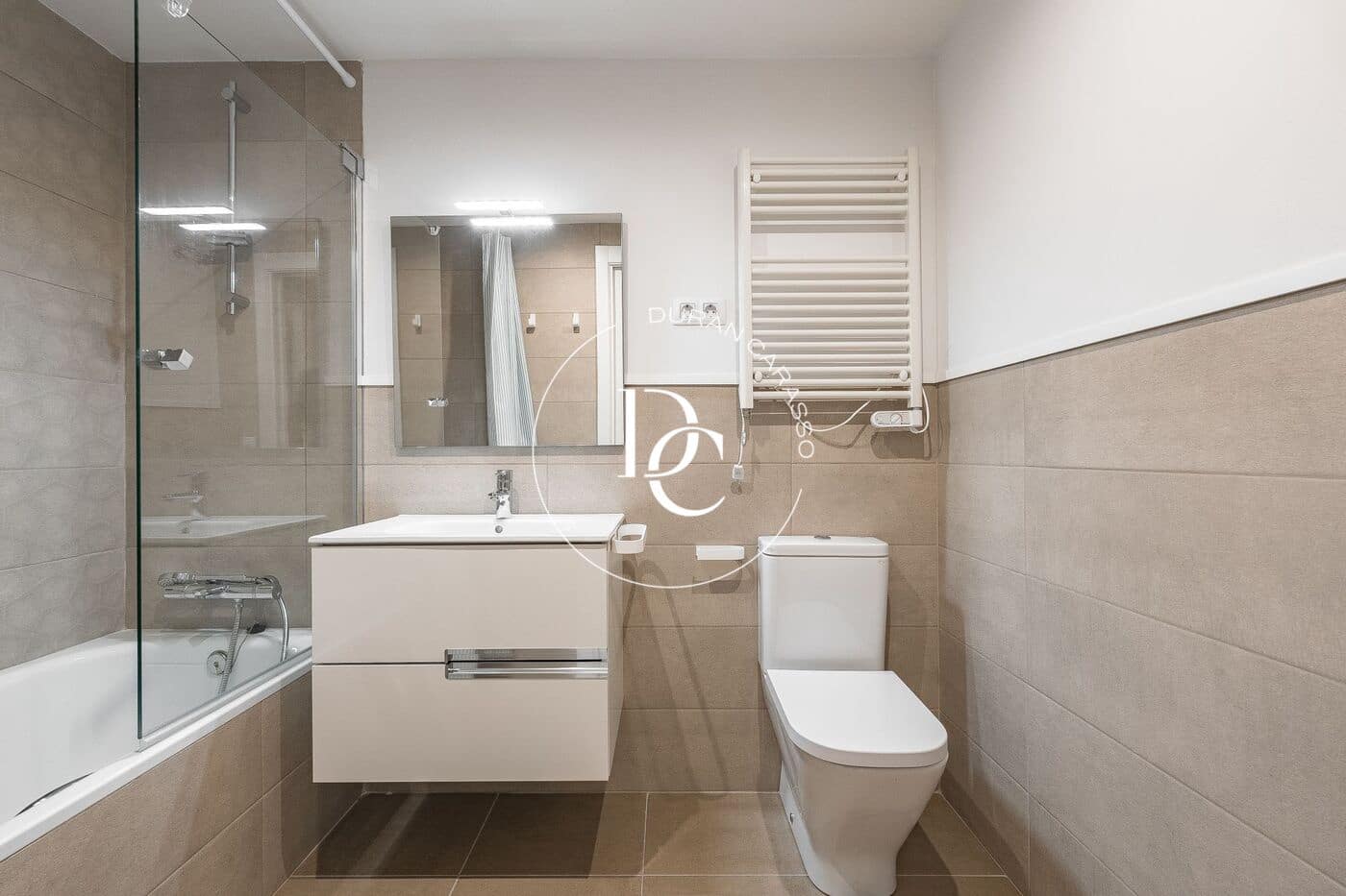 4 bedroom Apartment for sale in Sitges with pool garage - € 915,000 (Ref: 10124488)
