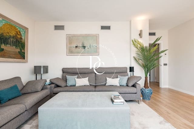 4 makuuhuone Huoneisto myytävänä paikassa Sitges mukana uima-altaan 
autotalli - 915 000 € (Ref: 10124488)