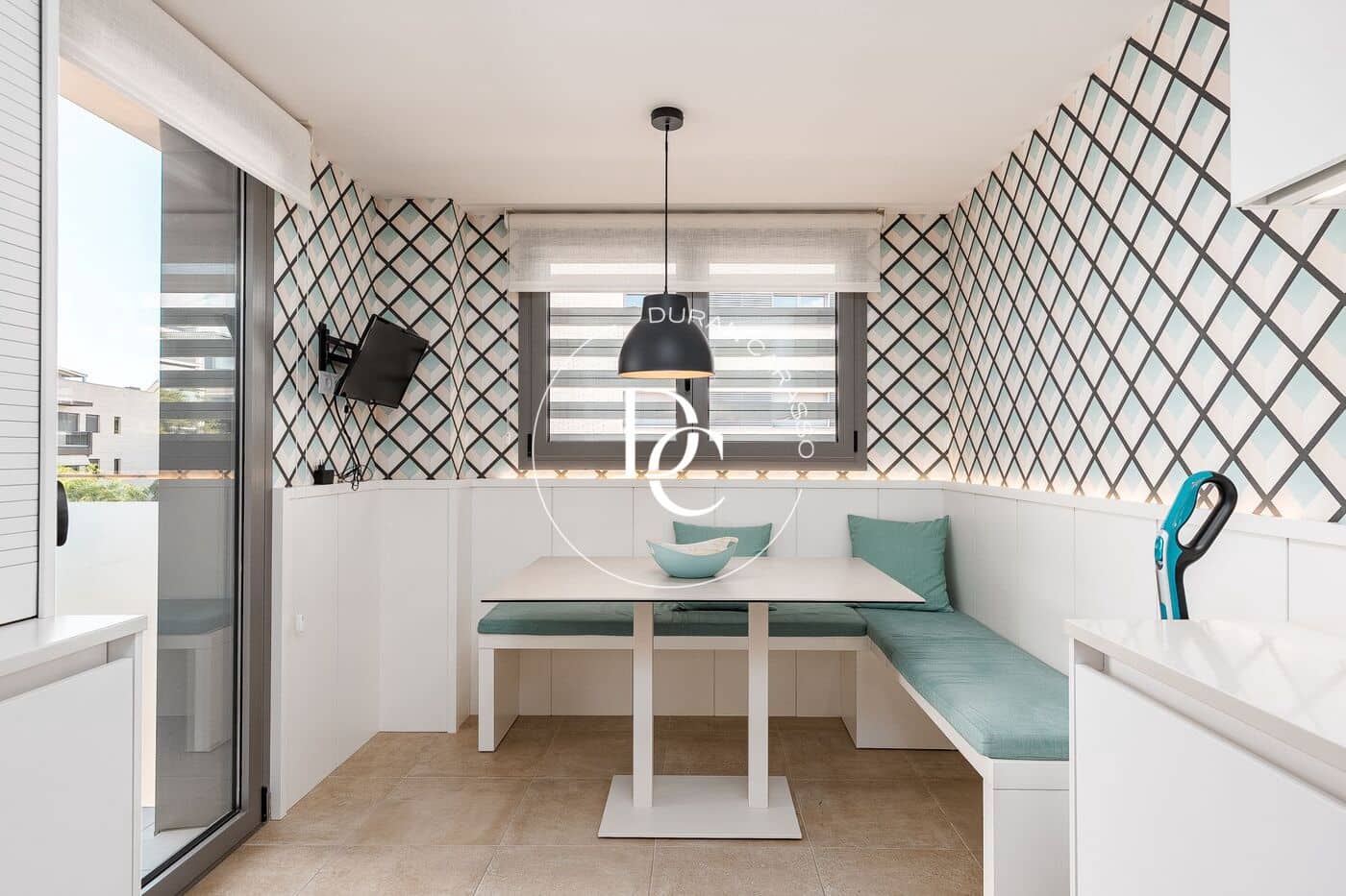 4 bedroom Apartment for sale in Sitges with pool garage - € 915,000 (Ref: 10124488)