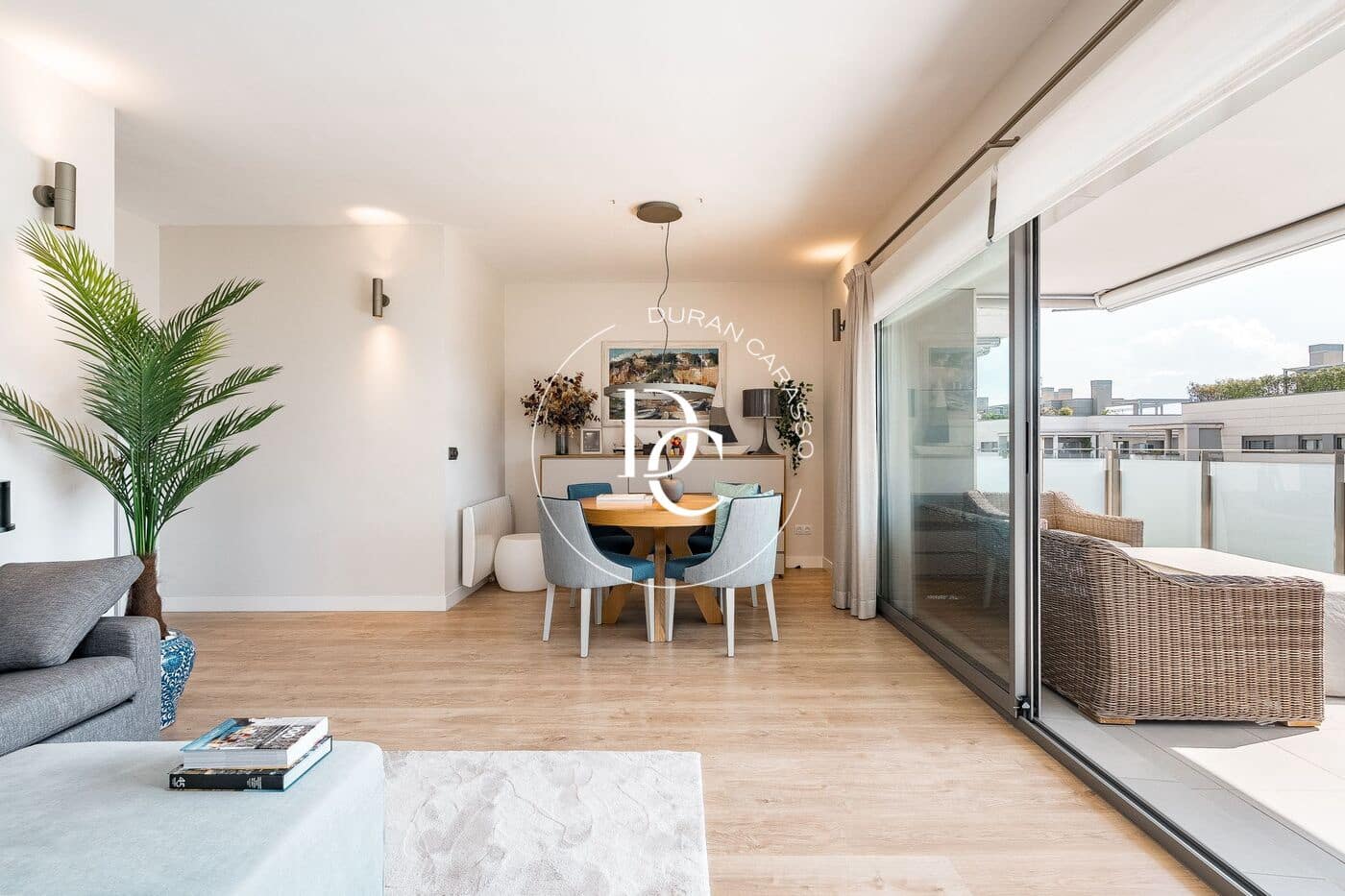 4 bedroom Apartment for sale in Sitges with pool garage - € 915,000 (Ref: 10124488)