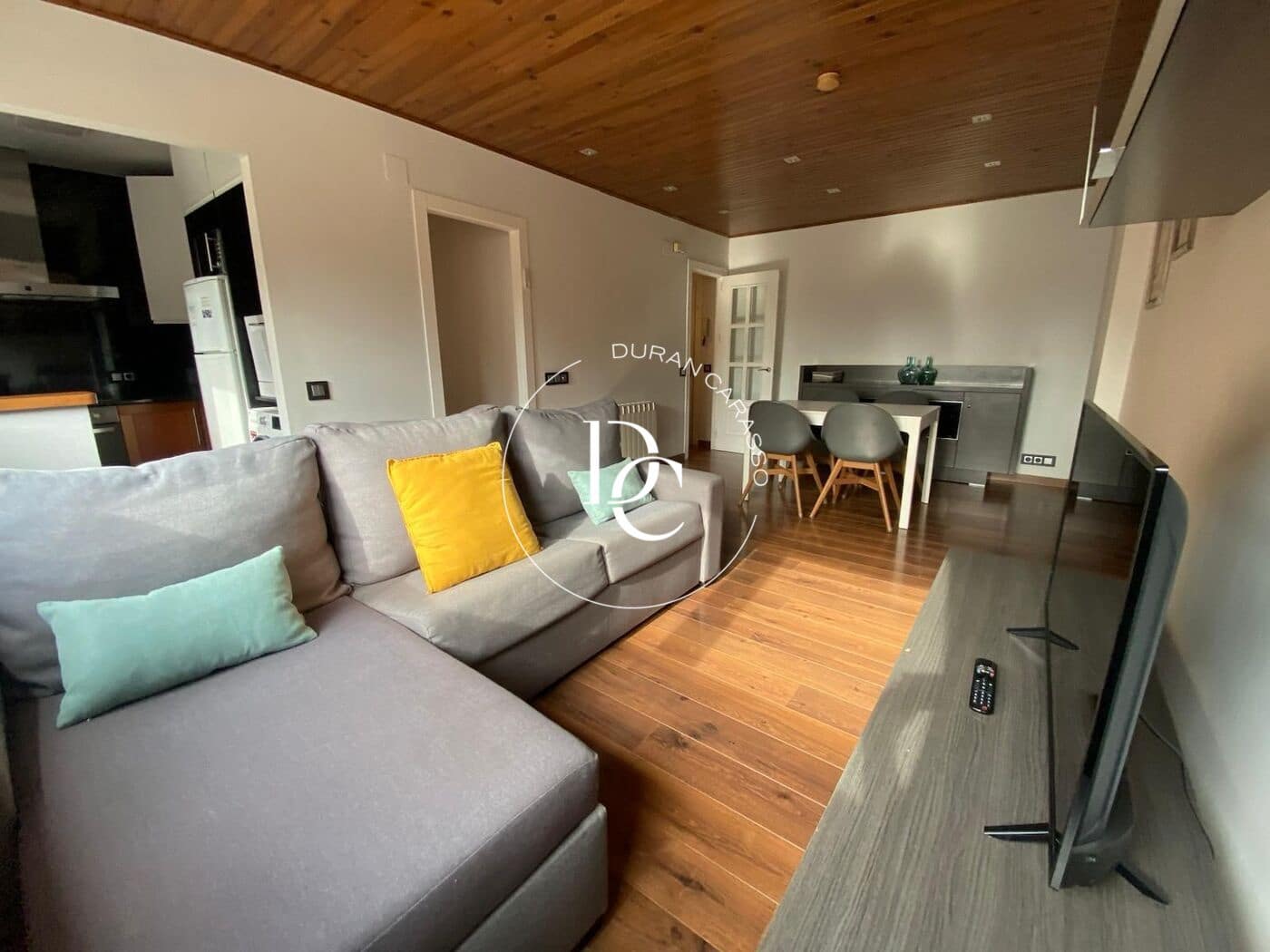 2 bedroom Apartment for sale in Puigcerda with garage - € 294,000 (Ref: 10129354)