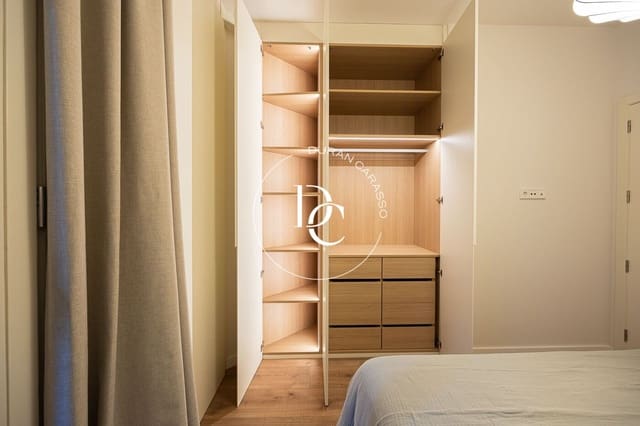 2 sovrum Lägenhet till salu i L'Antiga Esquerra de L'Eixample, Barcelona stad - 795 000 € (Ref: 10136001)