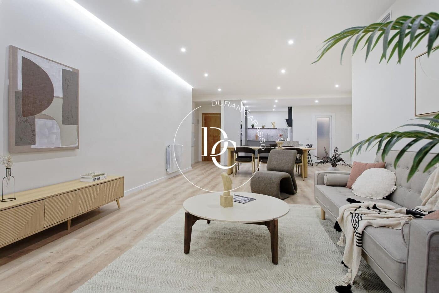 3 soverom Leilighet til salgs i Barcelona by med garasje - € 1 149 000 (Ref: 10136002)