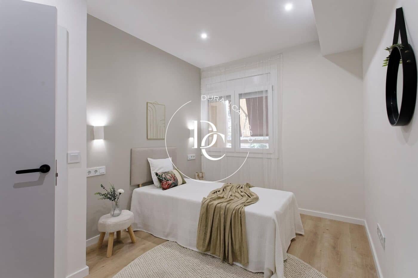 3 soverom Leilighet til salgs i Barcelona by med garasje - € 1 149 000 (Ref: 10136002)