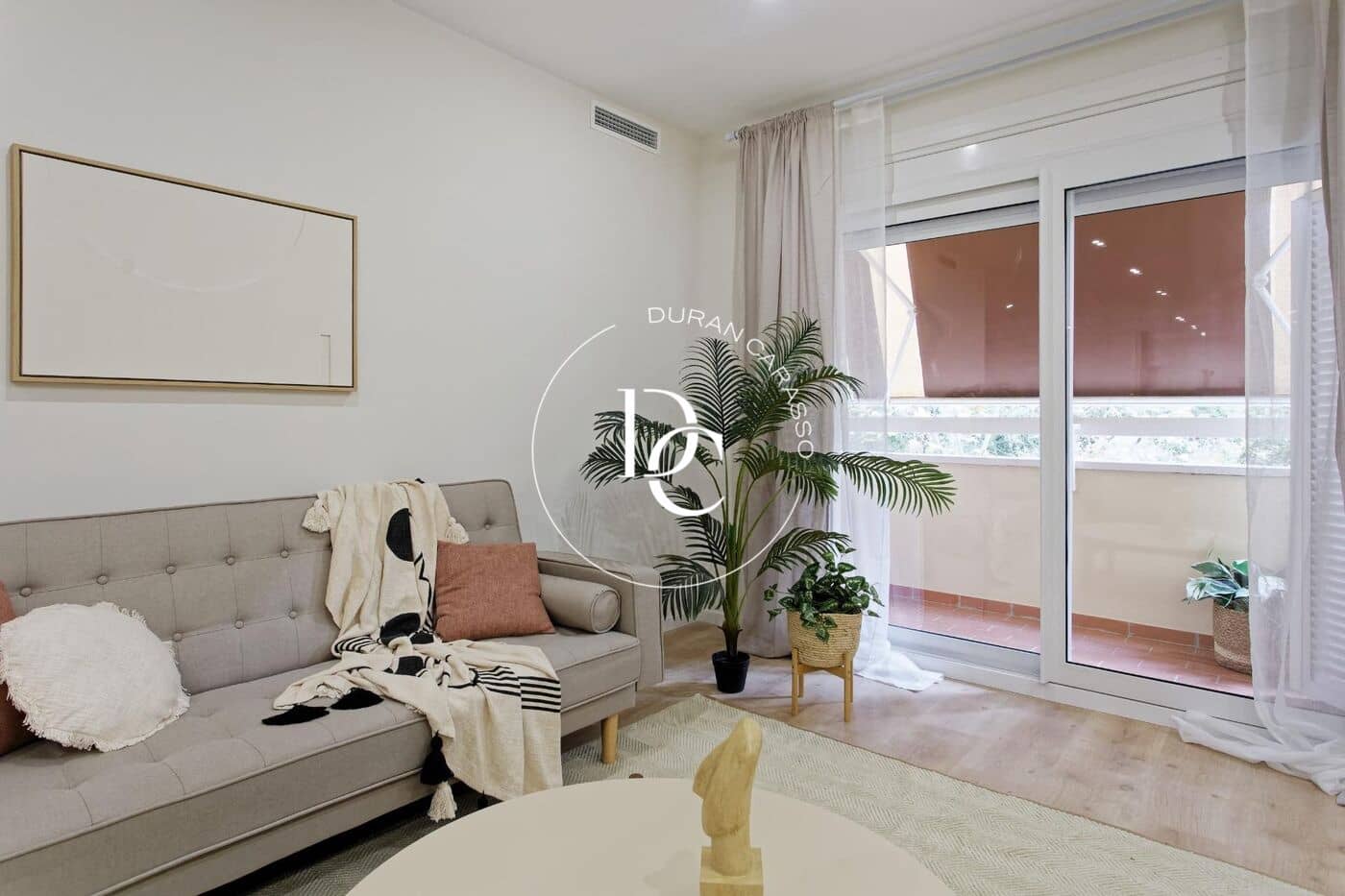 3 soverom Leilighet til salgs i Barcelona by med garasje - € 1 149 000 (Ref: 10136002)