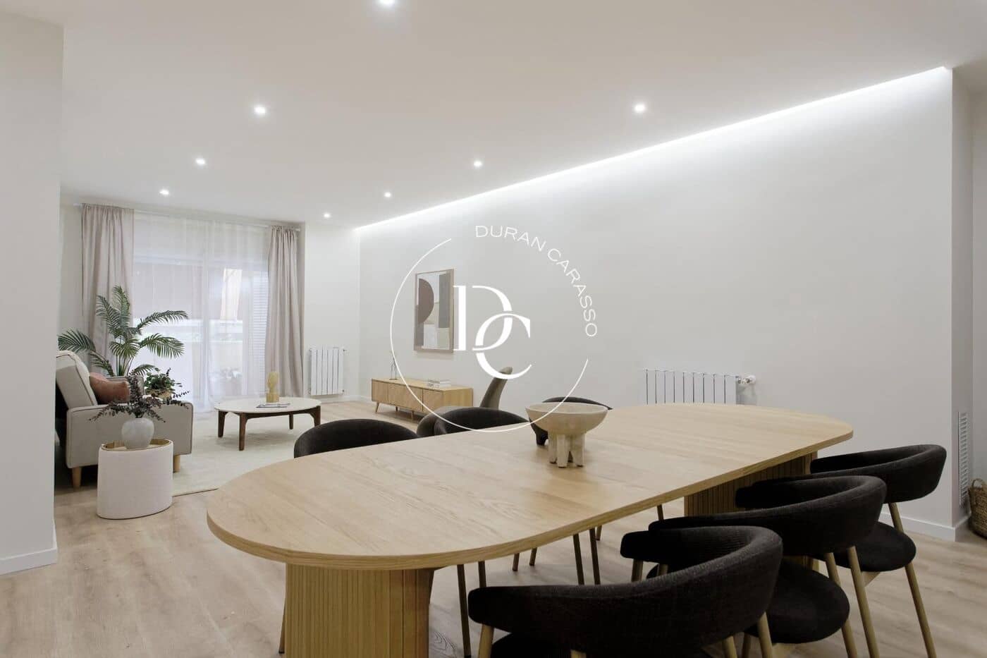 3 soverom Leilighet til salgs i Barcelona by med garasje - € 1 149 000 (Ref: 10136002)