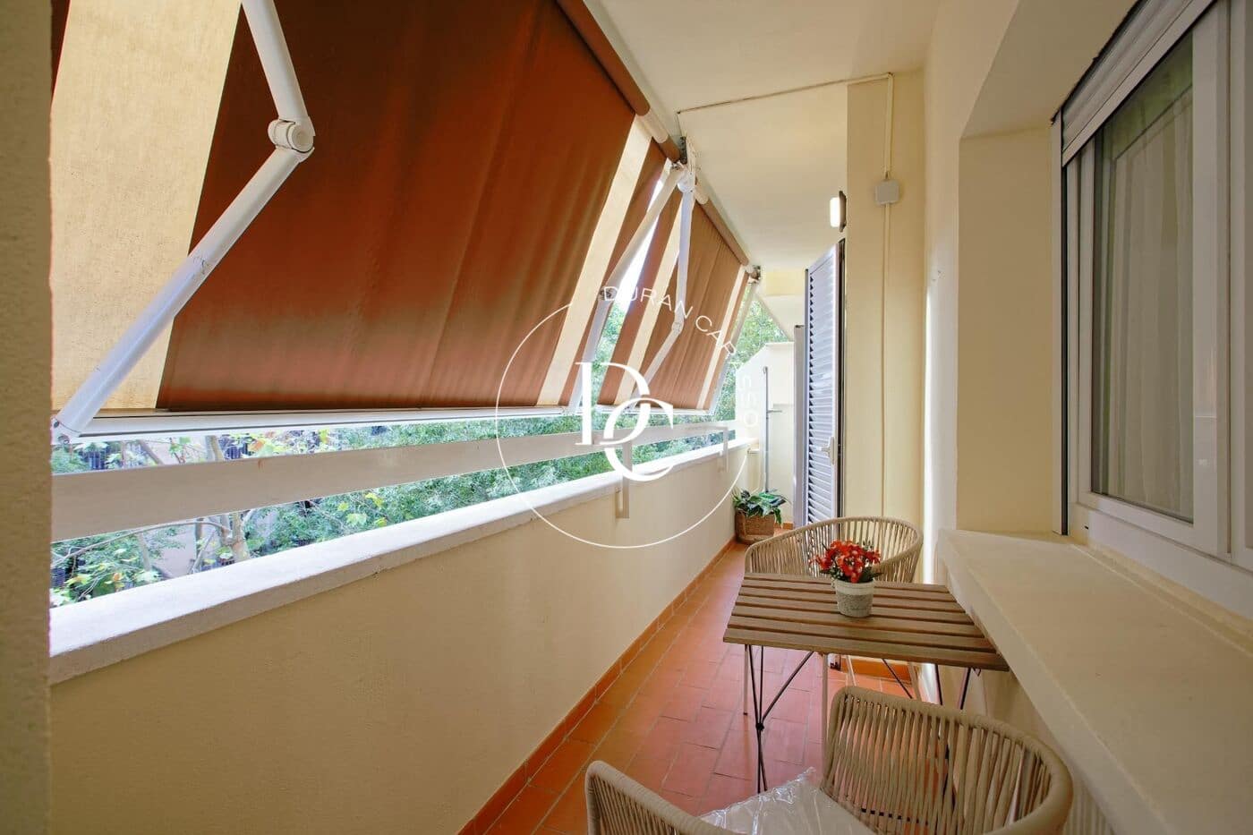 3 soverom Leilighet til salgs i Barcelona by med garasje - € 1 149 000 (Ref: 10136002)