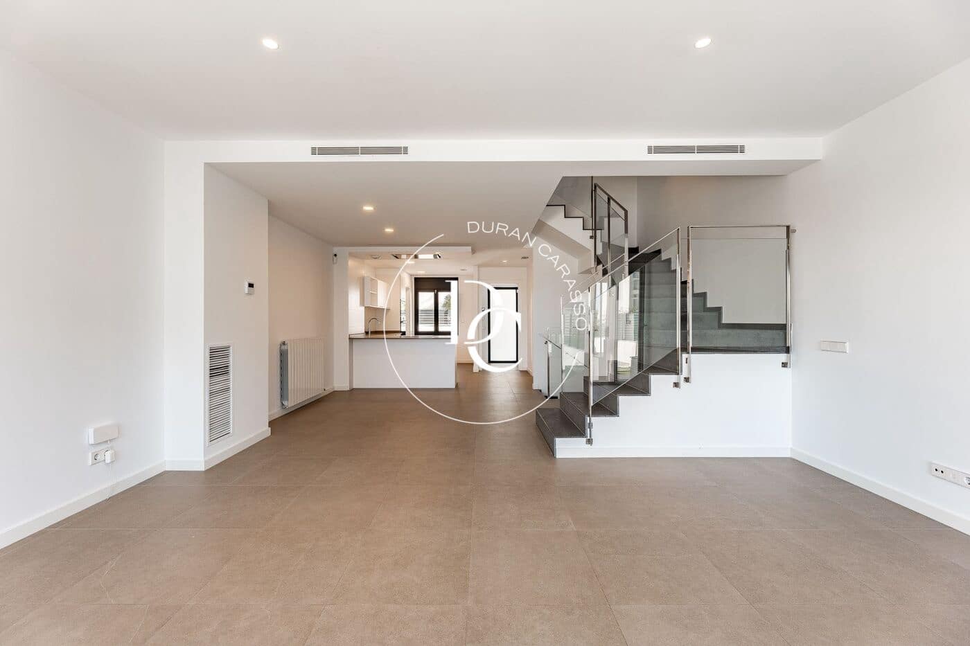 5 soveværelse Byhus til salg i Sitges med swimmingpool garage - € 1.040.000 (Ref: 10139688)
