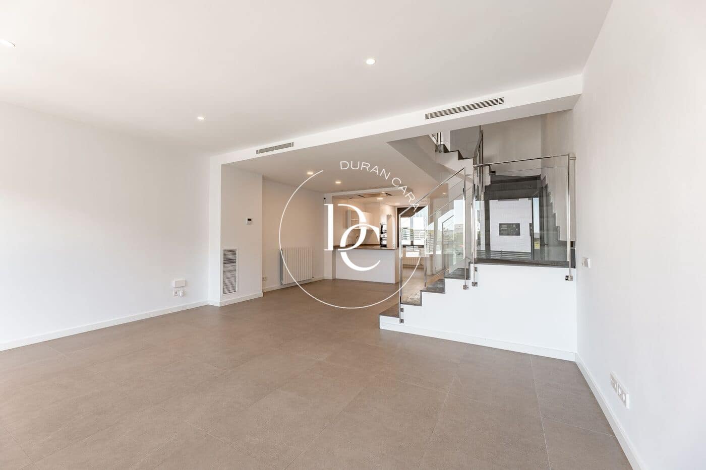 5 soveværelse Byhus til salg i Sitges med swimmingpool garage - € 1.040.000 (Ref: 10139688)