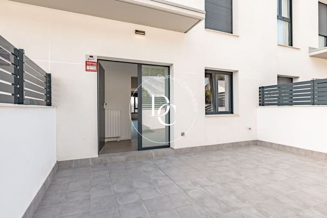 5 sypialnia Dom na sprzedaż w Sitges z basenem garażem - 1 040 000 € (Ref: 10139688)