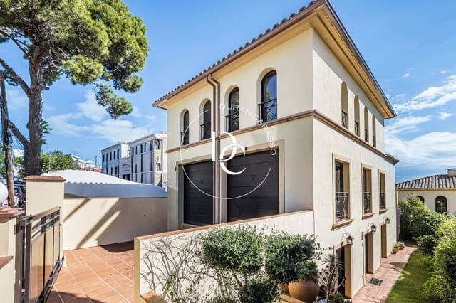 4 slaapkamer Rijtjeshuis te koop in Sant Pere de Ribes met zwembad - € 730.000 (Ref: 10150362)