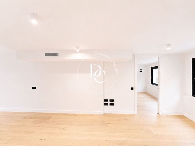 1 soveværelse Lejlighed til salg i La Sagrada Família, Barcelona by - € 250.000 (Ref: 10157815)