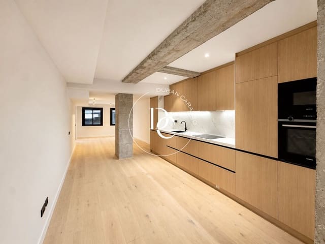 1 soveværelse Lejlighed til salg i La Sagrada Família, Barcelona by - € 250.000 (Ref: 10157815)