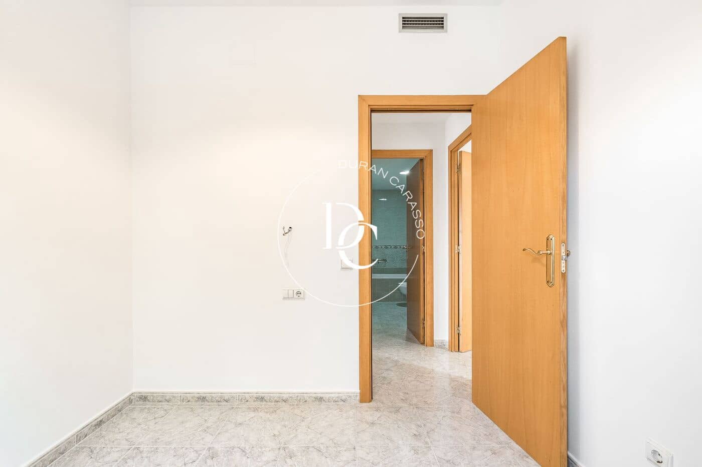 2 makuuhuone Huoneisto myytävänä paikassa Sitges mukana uima-altaan 
autotalli - 405 000 € (Ref: 10159313)