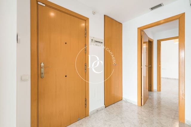 2 makuuhuone Huoneisto myytävänä paikassa Sitges mukana uima-altaan 
autotalli - 405 000 € (Ref: 10159313)