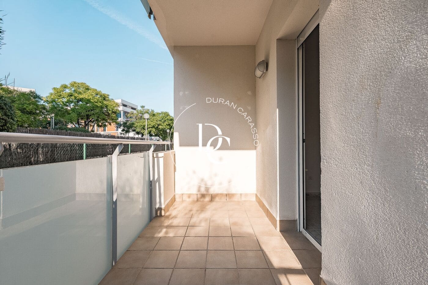2 makuuhuone Huoneisto myytävänä paikassa Sitges mukana uima-altaan 
autotalli - 405 000 € (Ref: 10159313)