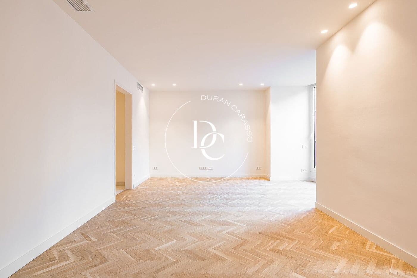 3 soveværelse Lejlighed til salg i Barcelona by - € 1.600.000 (Ref: 10161502)