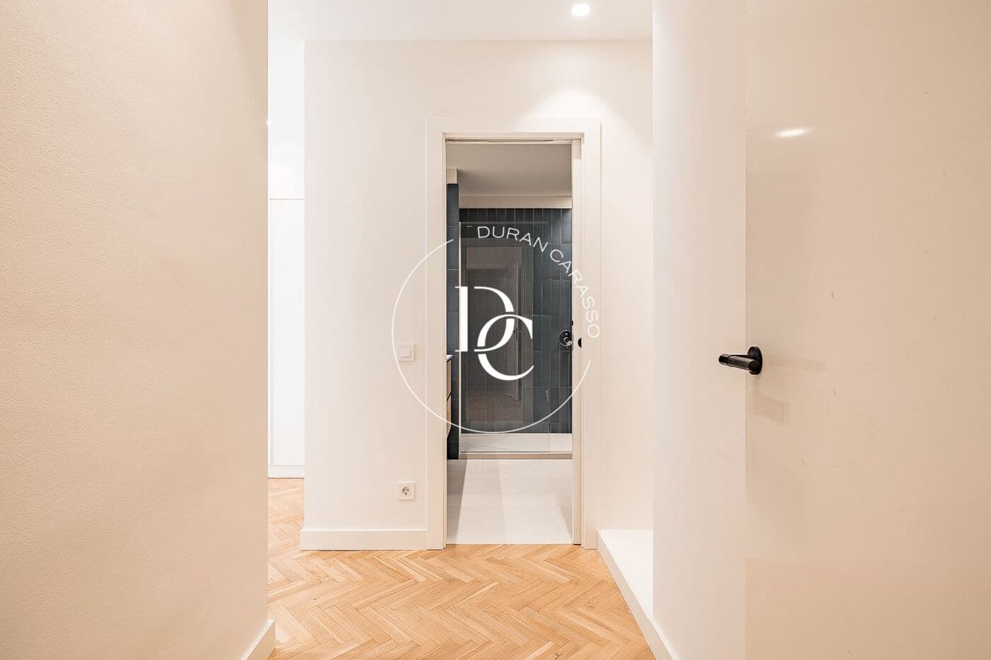 3 soveværelse Lejlighed til salg i Barcelona by - € 1.600.000 (Ref: 10161502)
