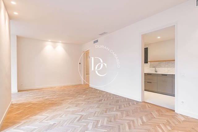3 soveværelse Lejlighed til salg i La Dreta de L'Eixample, Barcelona by - € 1.600.000 (Ref: 10161502)