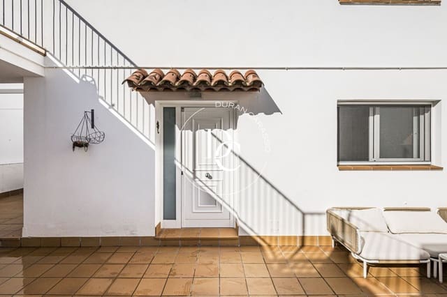 3 Zimmer Villa zu vermieten in Sitges mit Pool - 3.500 € (Ref: 10161503)