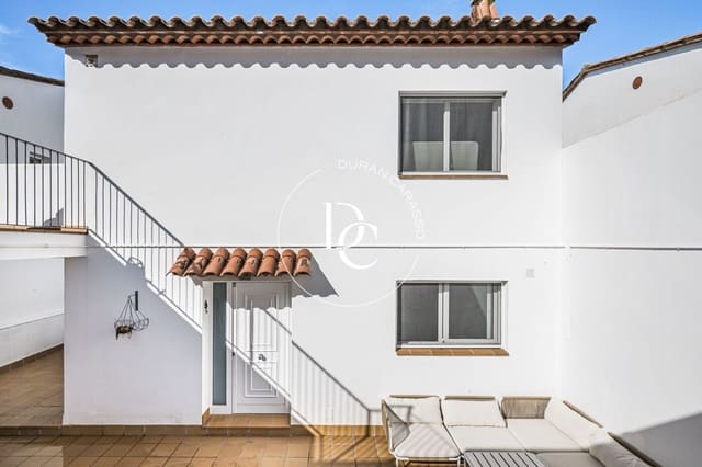 3 Zimmer Villa zu vermieten in Sitges mit Pool - 3.500 € (Ref: 10161503)