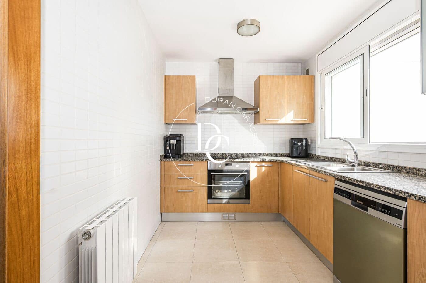 3 bedroom Villa for rent in Sitges with pool - € 3,500 (Ref: 10161503)