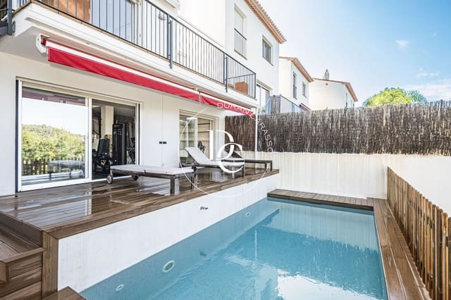 3 Zimmer Villa zu vermieten in Sitges mit Pool - 3.500 € (Ref: 10161503)