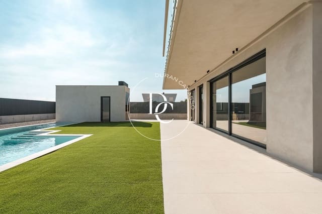 5 soveværelse Villa til salg i Sitges med swimmingpool garage - € 2.600.000 (Ref: 10161504)