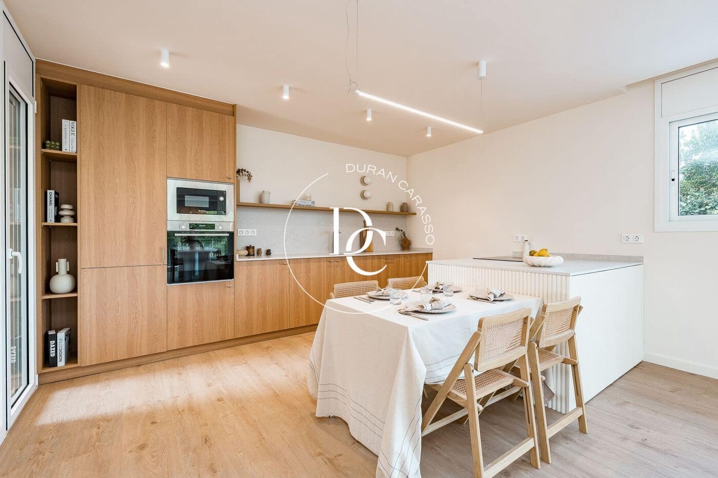 5 bedroom Villa for sale in Olivella with pool garage - € 849,000 (Ref: 10161505)