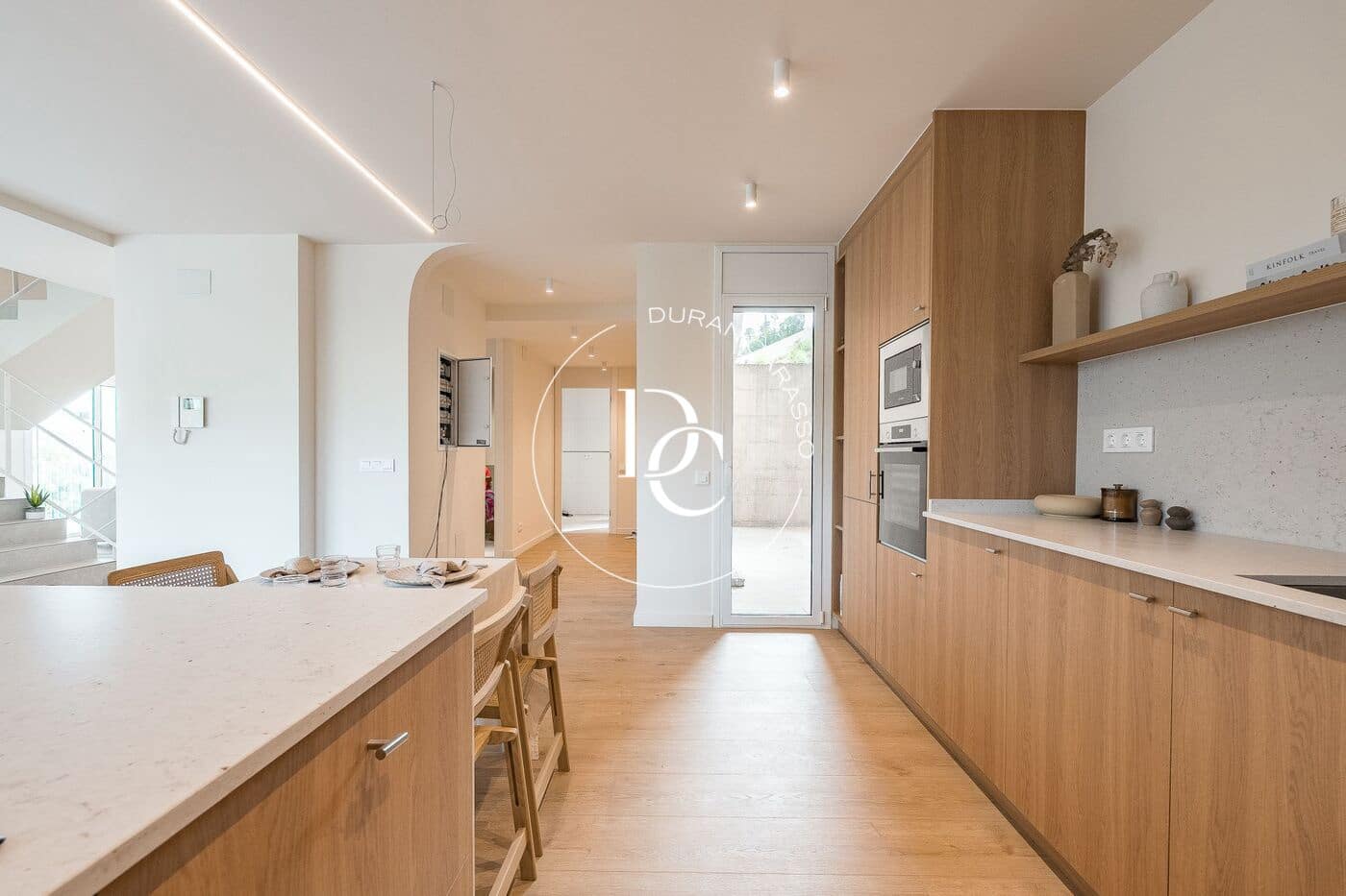 5 bedroom Villa for sale in Olivella with pool garage - € 849,000 (Ref: 10161505)