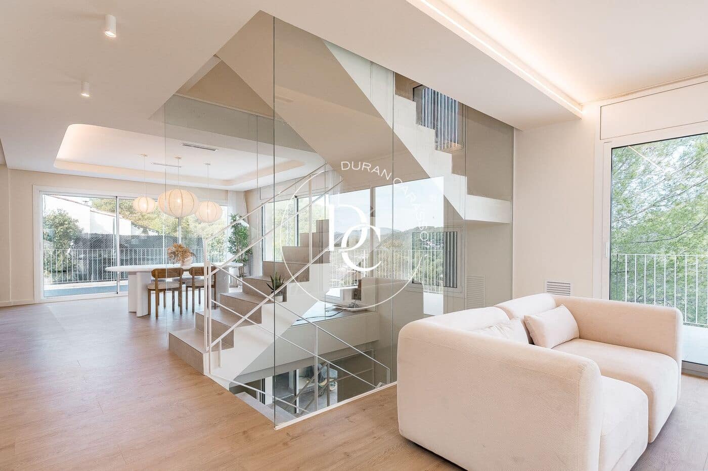5 bedroom Villa for sale in Olivella with pool garage - € 849,000 (Ref: 10161505)