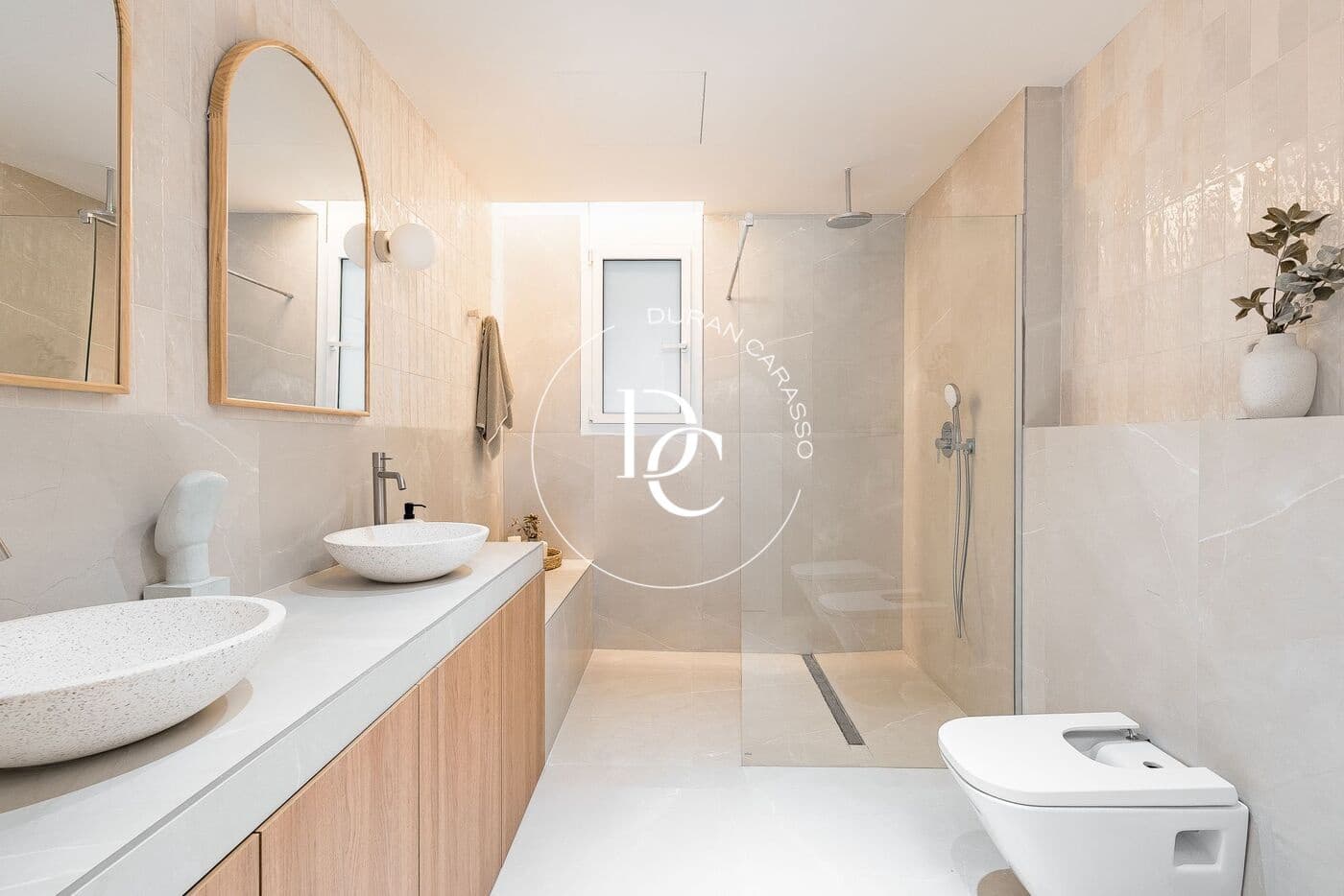 5 bedroom Villa for sale in Olivella with pool garage - € 849,000 (Ref: 10161505)