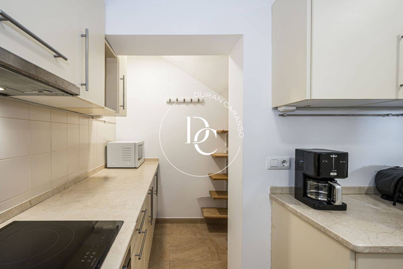 4 bedroom Villa for sale in Olivella with garage - € 425,000 (Ref: 10164975)