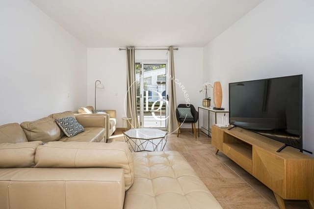 Chalet de 4 habitaciones en Olivella en venta con garaje - 425.000 € (Ref: 10164975)