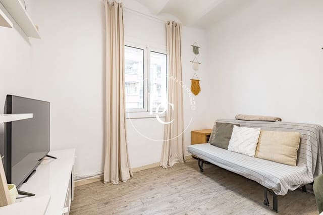 2 soverom Leilighet til salgs i El Baix Guinardó, Barcelona by - € 449 000 (Ref: 10168614)