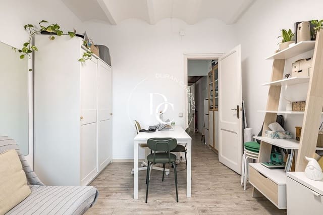 2 soverom Leilighet til salgs i El Baix Guinardó, Barcelona by - € 449 000 (Ref: 10168614)