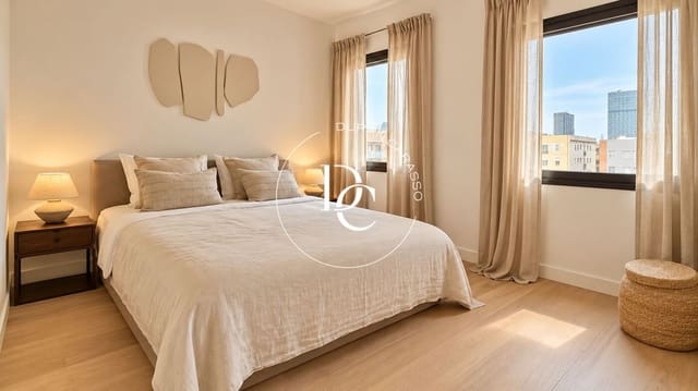 3 sovrum Takvåning till salu i El Poblenou, Barcelona stad - 950 000 € (Ref: 10168616)