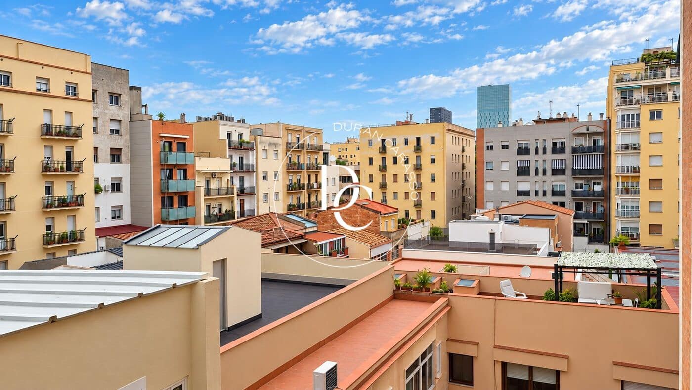 3 sypialnia Penthouse na sprzedaż w Miasto Barcelona - 950 000 € (Ref: 10168616)