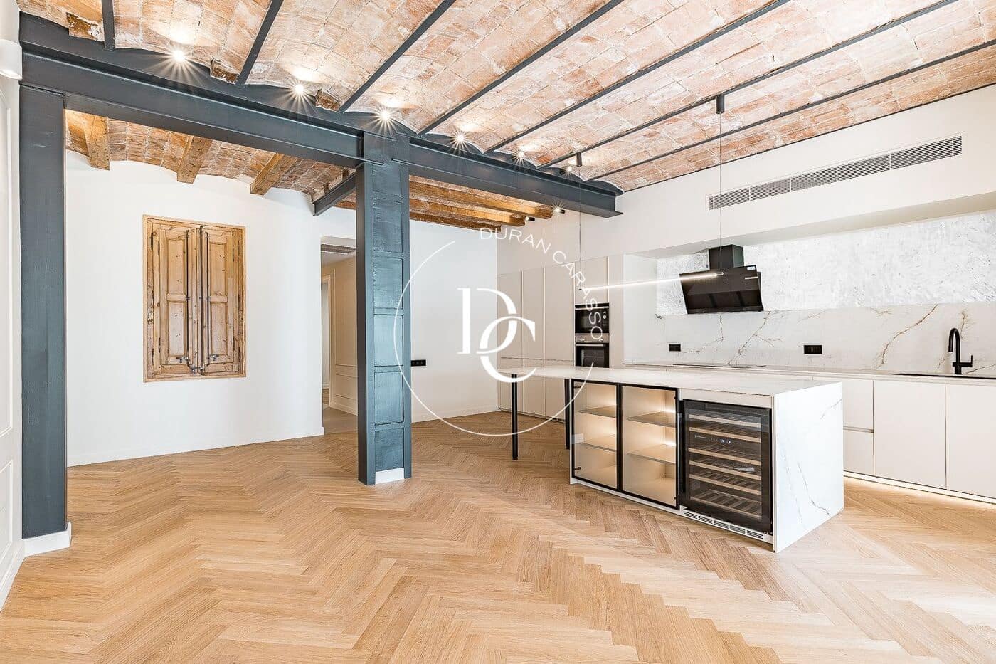 3 slaapkamer Appartement te koop in Barcelona stad - € 1.245.000 (Ref: 10171550)