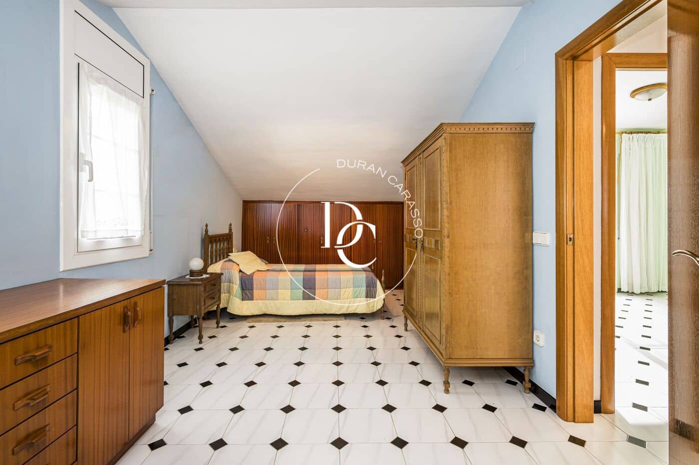 4 soverom Villa til salgs i Sant Pere de Ribes med svømmebasseng garasje - € 630 000 (Ref: 10173835)