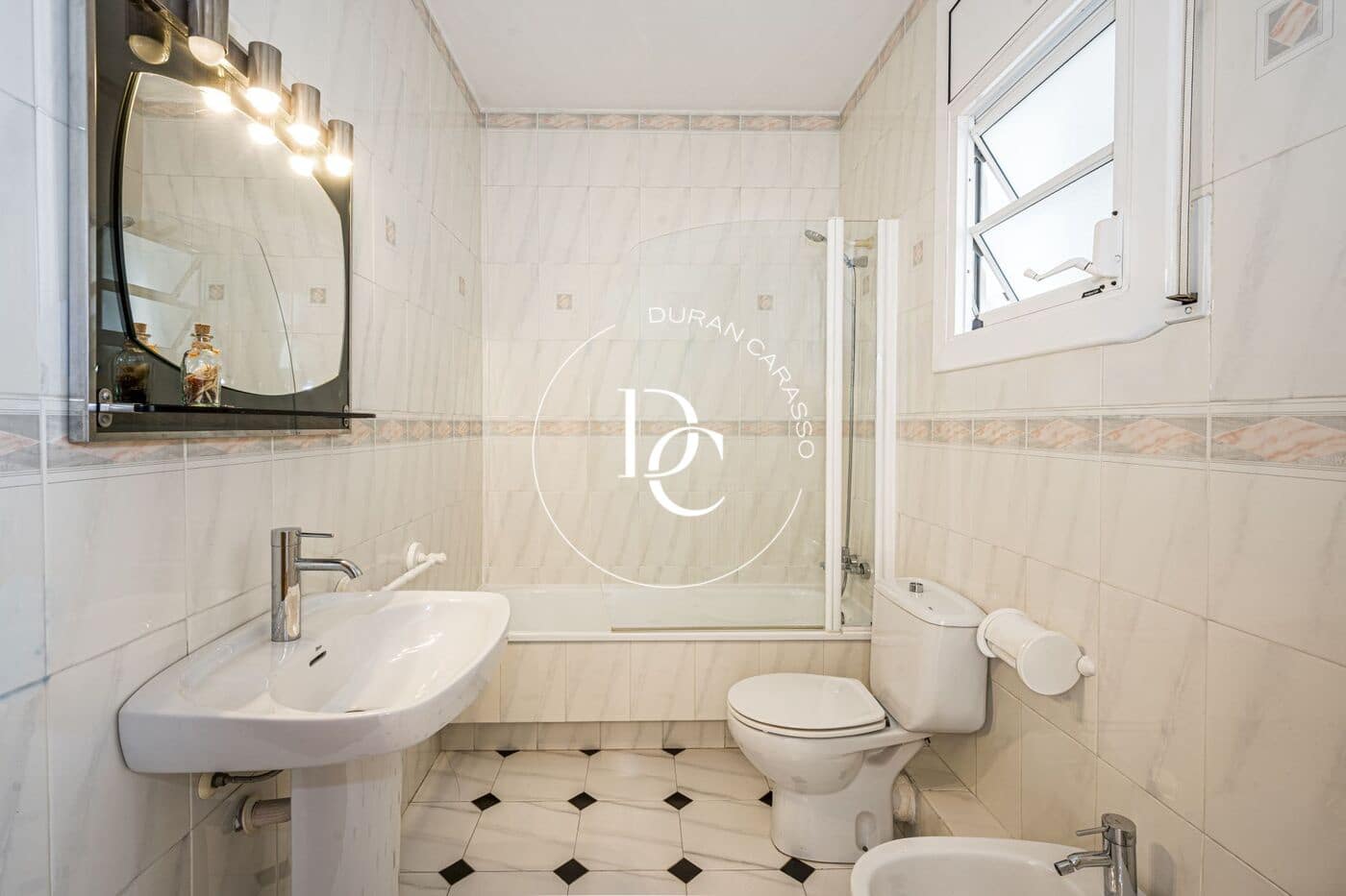 4 soverom Villa til salgs i Sant Pere de Ribes med svømmebasseng garasje - € 630 000 (Ref: 10173835)