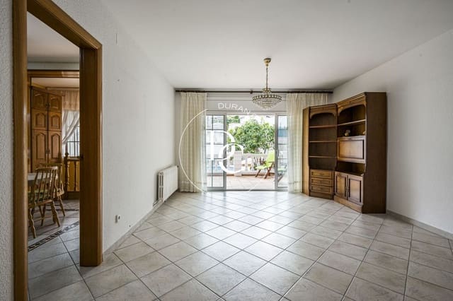 4 soverom Villa til salgs i Sant Pere de Ribes med svømmebasseng garasje - € 630 000 (Ref: 10173835)
