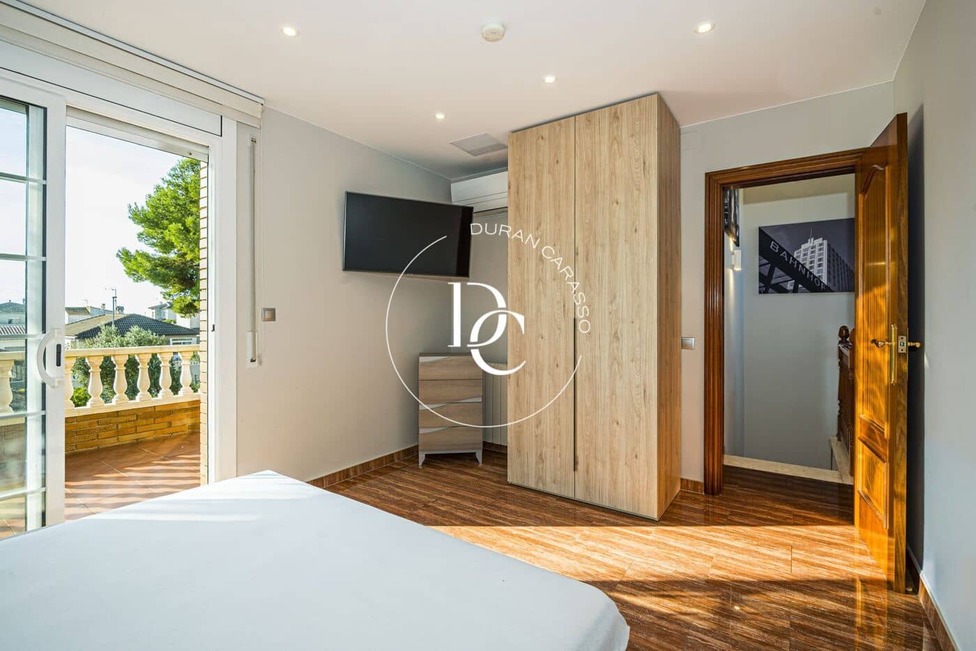 4 soveværelse Villa til leje i Cubelles med swimmingpool garage - € 2.900 (Ref: 10173836)