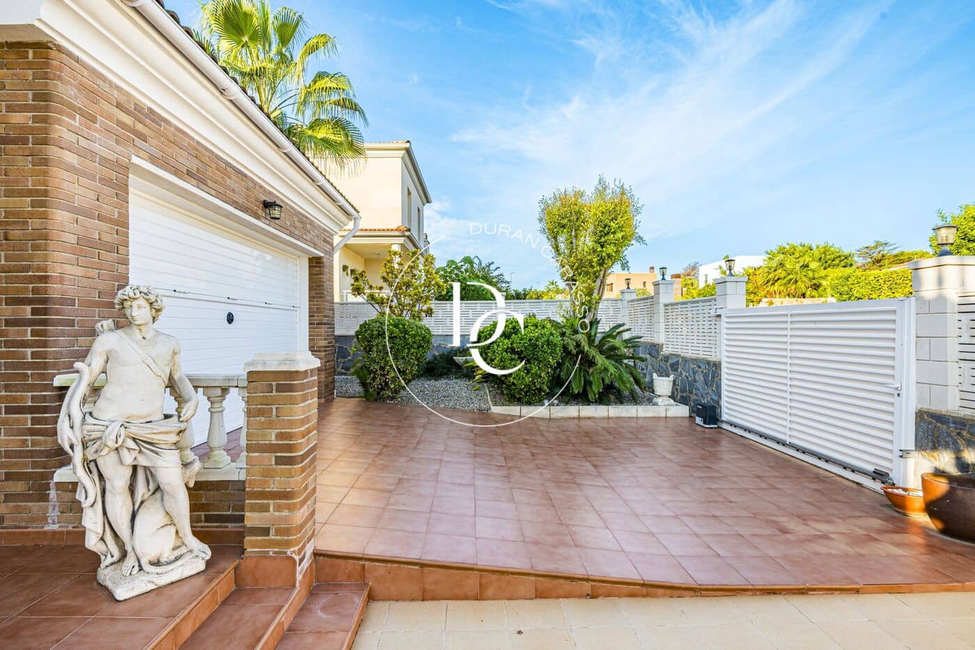 4 soveværelse Villa til leje i Cubelles med swimmingpool garage - € 2.900 (Ref: 10173836)